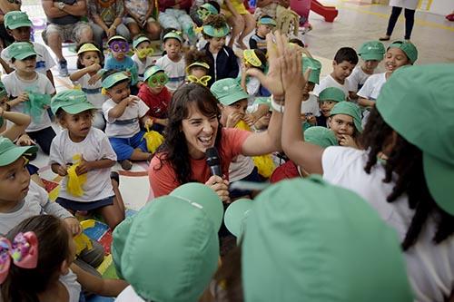 COB leva medalhista olímpica Agatha Rippel para conhecer escola que leva seu nome, em Curicica (RJ) / Foto: Alexandre Loureiro/COB